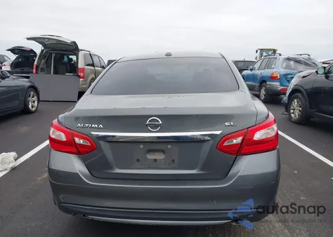 2017 Nissan Altima 2.5/S/Sv/Sl/Sr z USA, uszkodzony, nr VIN 1N4AL3AP8HC267198